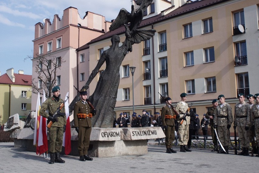 Upamiętnili "Żołnierzy Wyklętych" w Tarnowie [ZDJĘCIA]