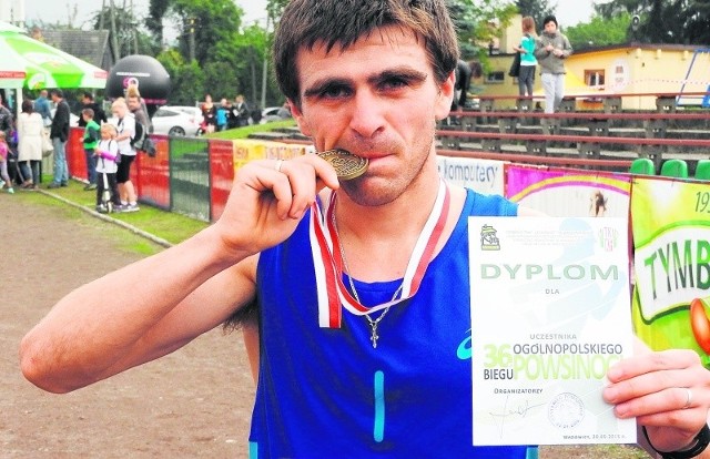 29-letni Sergii Rybak z Winnicy na Ukrainie wygrał koronny Bieg Powsinogi - półmaraton  na dystansie 21,097 km z czasem 1:09:56
