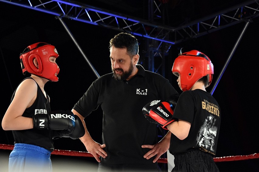 Gorlice. Pewne zwycięstwa Polaków w Southbattle K-1 Gala Kicboxingu Zawodowego [ZDJĘCIA]