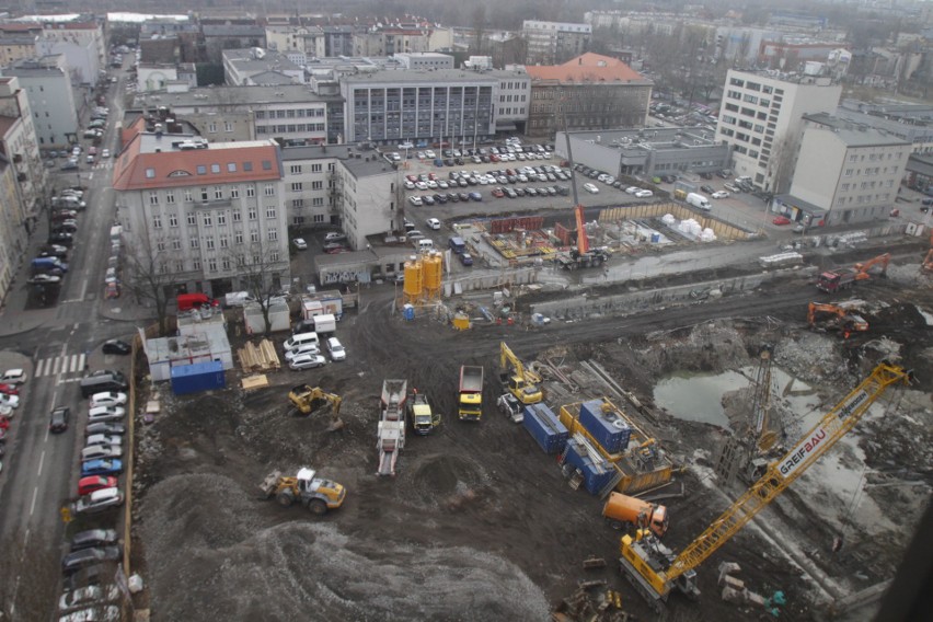 Plac budowy Global Office Park w Katowicach...