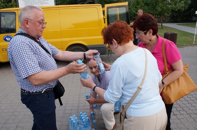 Migawka z happeningu pod tężniami.