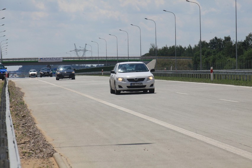 Autostrada A1 Stryków - Tuszyn w Googlemaps