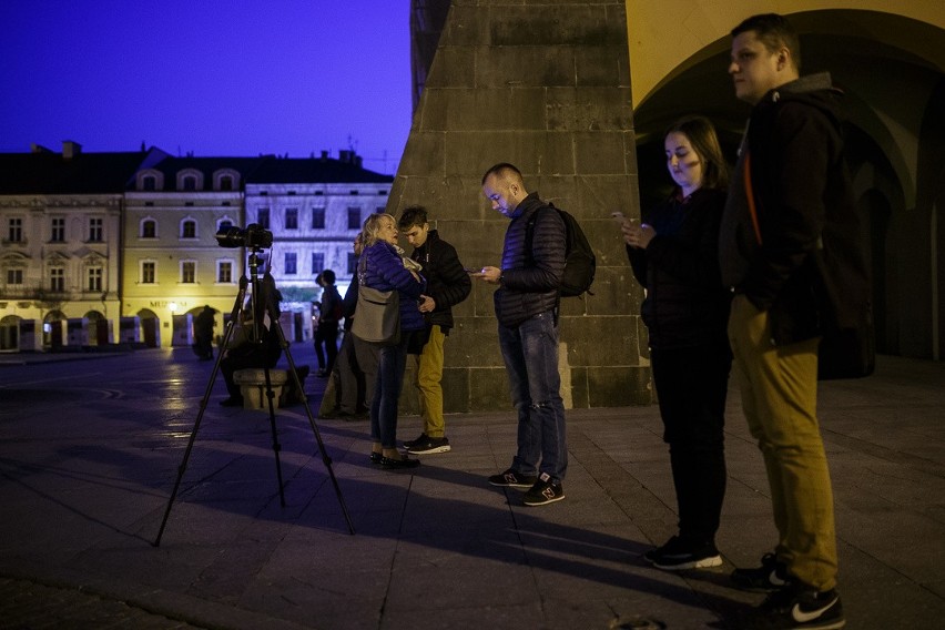 Test iluminacji tarnowskiego ratusza [ZDJĘCIA]