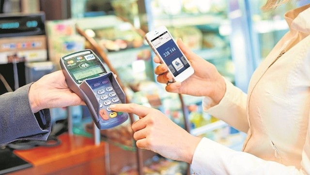 Aplikacja w telefonie komórkowym zastępuje jednocześnie zarówno karty bankowe, jak i serwis transakcyjny