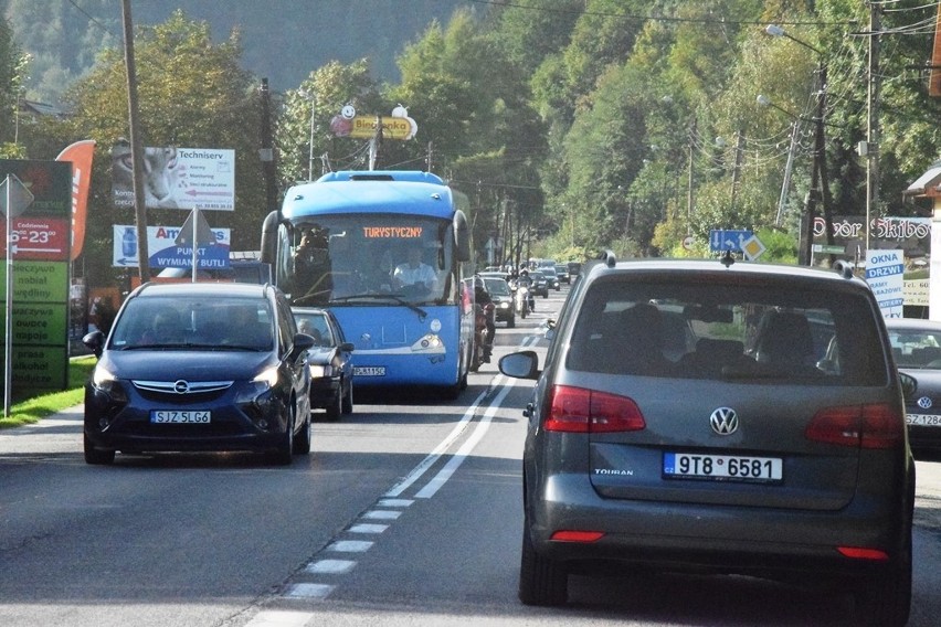 W wyniku karambolu powstał duży korek