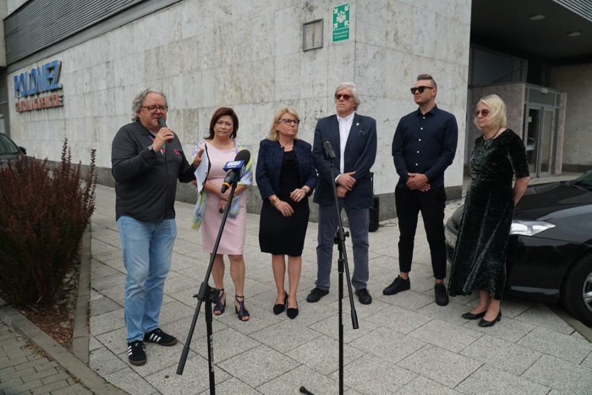 Mural na ścianie poznańskich akademików Sudent Depot Polonez...