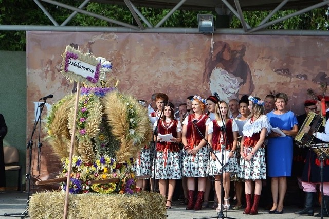 Wieniec z Dziekanowic będzie reprezentował gminę Działoszyce na Dożynkach Powiatowych w Złotej.