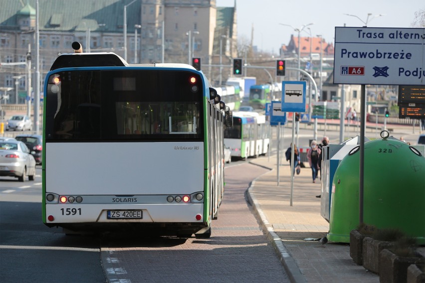 Komunikacja miejska na prawobrzeżu. Radni i urzędnicy wsiadają w autobus i sprawdzą na własnej skórze problemy podróżnych