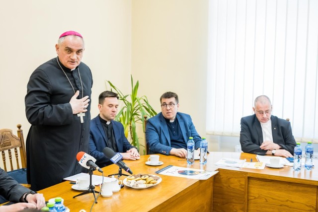 We wtorek (6 czerwca) o rozpoczęciu przygotowań do 20-lecia diecezji bydgoskiej poinformowano podczas konferencji prasowej z udziałem biskupa bydgoskiego ks. Krzysztofa Włodarczyka.