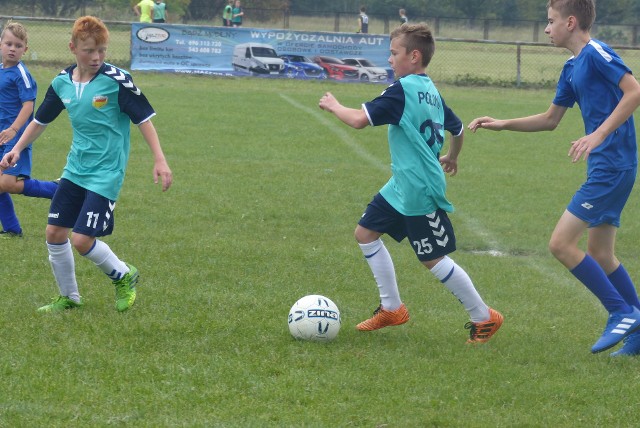 Z okazji 25-lecia Polonii Białogon odbył się turniej piłkarski dla młodych adeptów futbolu.