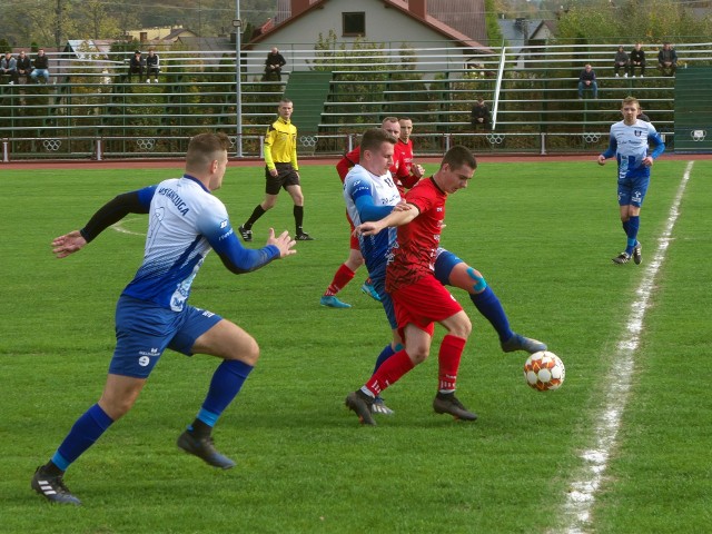 Płomień Morawsko (czerwone stroje) wygrał w Kańczudze 3:0.