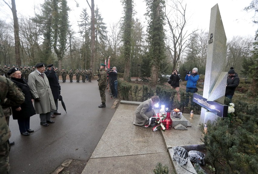 Obchody 78. rocznicy powstania Armii Krajowej. Uroczystości w Szczecinie [ZDJĘCIA]