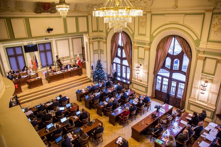 Budżet Gdańska na 2019 rok został przyjęty na dzisiejszej sesji Rady Miasta. Klub PiS głosował przeciwko