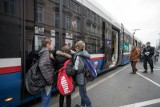 Bilety w autobusach i tramwajach w Bydgoszczy kontroluje zaledwie szesnaście osób 