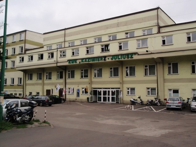 KWK Kazimierz-Juliusz została zamknięta w 2015 roku.