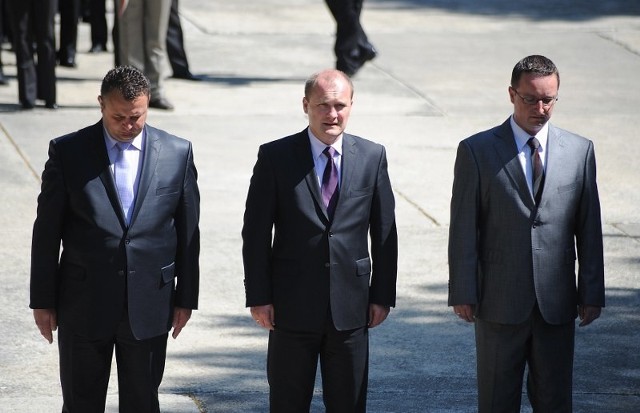 W ubiegłej kadencji prezydenta Piotra Krzystka (w środku) wspierało SLD, które miało wiceprezydenta Bogdana Jaroszewicza (z prawej) i PiS, który reprezentował Mariusz Kądziołka (z lewej)