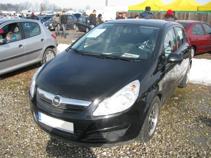 3. Opel corsa...