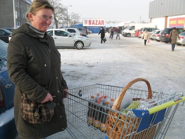 - Korzystam, że euro jest drogie i robię zakupy w waszych marketach - mówi Annette Durotin z Fuerstenwalde