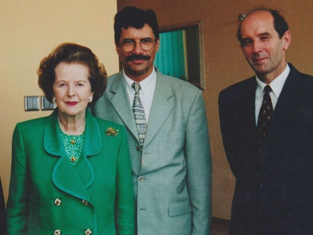 Janusz Chodorowski (z prawej) i Zdzisław Nowakowski zgodnie przyznają, że Margaret Thatcher zasługiwała na przydomek "Żelazna Dama