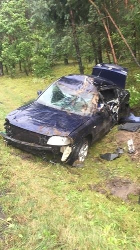 Wypadek w Kaszewcu. 27.08.2020. Młoda ostrowianka straciła panowanie nad autem. Zdjęcia