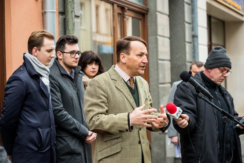 Produkcja Telewizji Polskiej wzbudziła szereg komentarzy po...