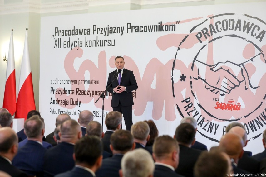 Prezydent Andrzej Duda wręczył certyfikaty przyjaznym pracodawcom z Podkarpacia