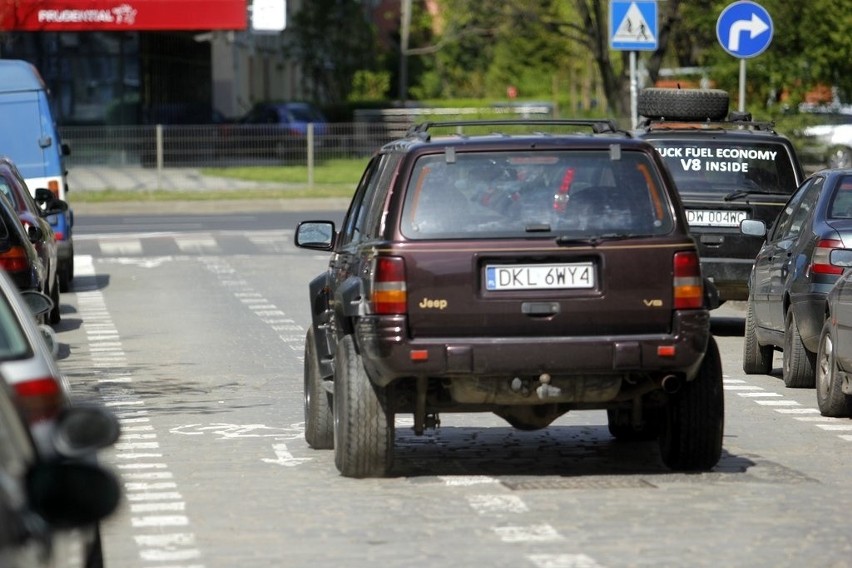 Fuszerka na Dobrej. Wymalowali kontrapas - po kilku dniach już go nie widać (ZDJĘCIA)