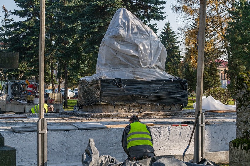 Sądecka Pieta odzyska dawny blask [ZDJĘCIA]