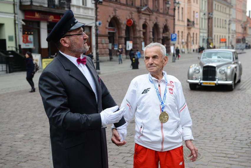 W środę 111 lat skończył Stanisław Kowalski, nie tylko...