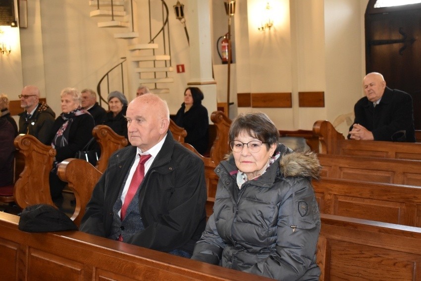Jubileusz 50-lecia i 60-lecia pożycia małżeńskiego w Samborcu. Tak świętowano 