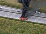 Ciężarówka spłonęła na autostradzie A4 pod Wrocławiem. Dym widoczny z wielu kilometrów, droga była zablokowana