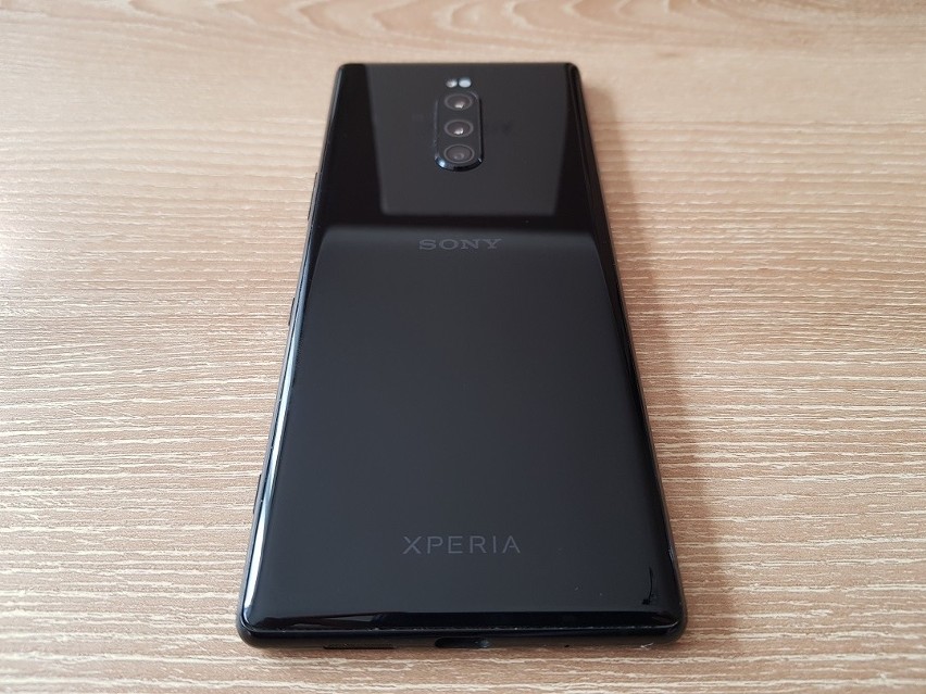 Sony Xperia 1, pierwszy smartfon z „kinowym” ekranem OLED 4K. Test, recenzja