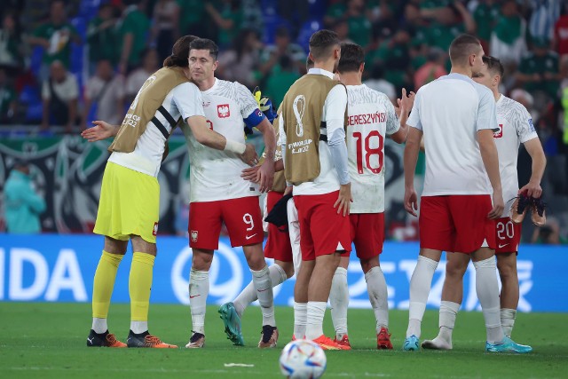 Nawet Robert Lewandowski, który w pierwszym meczu wyglądał bardzo agresywnie, ale blado, nie będzie w stanie pomóc reprezentacji Polski