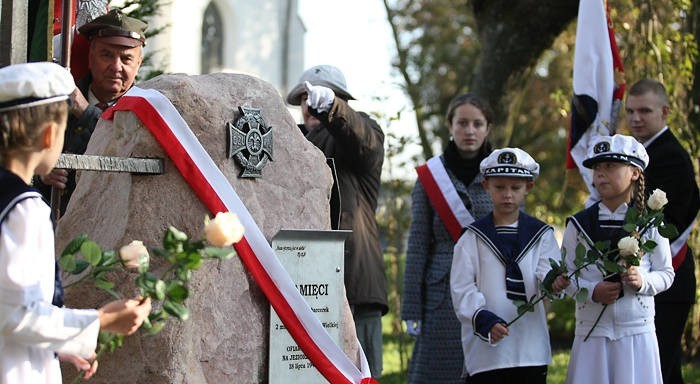 70 lat temu w jeziorze Gardno utonęło 25 uczestniczek obozu harcerskiego 