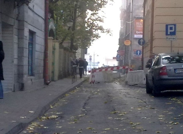 Przez kilkadziesiąt minut utrudniony był ruch w centrum Przemyśla. Powodem był czyjś głupi żart.