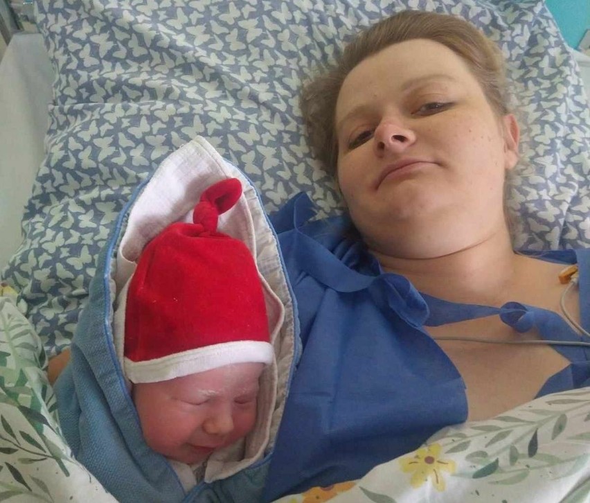 Tymoteusz ze szczęśliwą mamą Agnieszką w szpitalu w Lipsku.