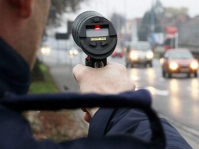 Grzywna w wysokości 1 tys. zł i zakaz prowadzenia pojazdów przez pół roku - taki wyrok usłyszał Krzysztof Chodubski, włodarz Radzynia Chełm.