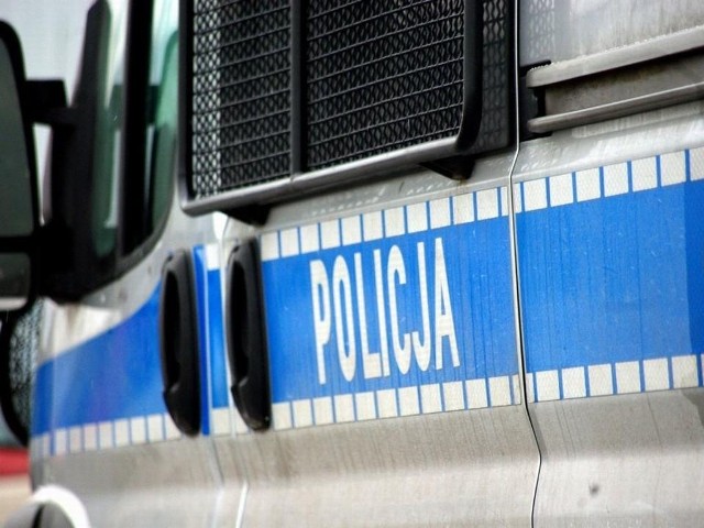 W domku jednorodzinnym przy ulicy Kwiatowej w Aleksandrowie Kujawskim znaleziono zwłoki 67-letniego mężczyzny