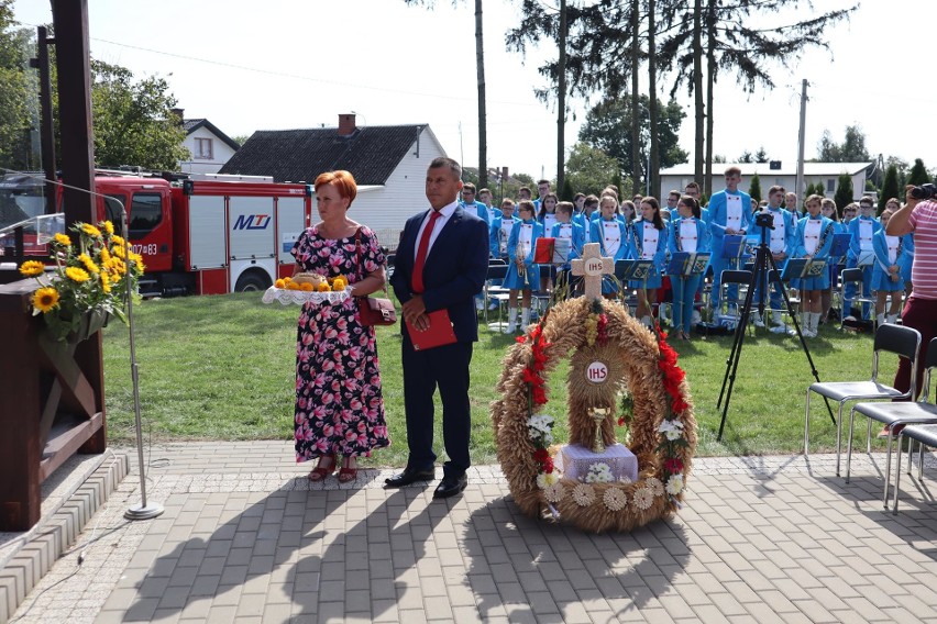 W niedzielę 13 września odbyły się dożynki gminy Stara...