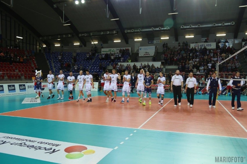 ZAKSA Kędzierzyn-Koźle - VK CEZ Karlovarsko 3:0 (25:16,...