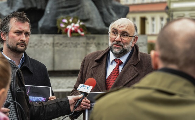 Radny Frelichowski:  -  W Bydgoszczy są rodziny, które od kilkunastu lat czekają na lokale komunalne