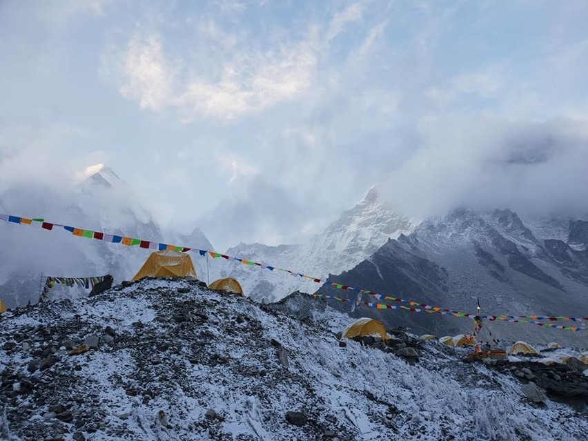 Szczepan Brzeski z Bochni zdobył Everest, a Sylwia Bajek -...