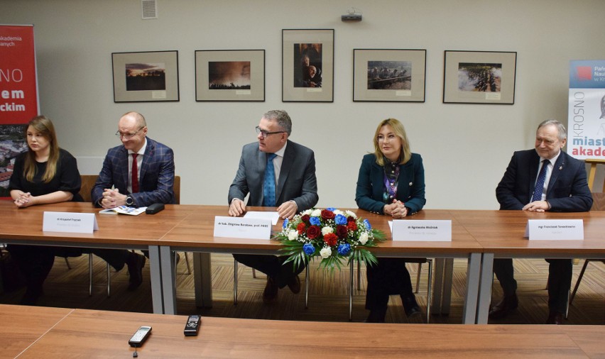 KPU w Krośnie to teraz Państwowa Akademia Nauk Stosowanych. Zmiana statusu daje prestiż i nowe możliwości rozwoju