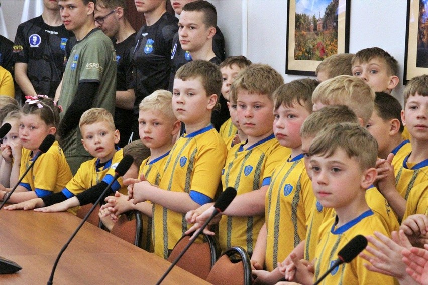 Stadion Miejski w Ciechanowcu zostanie przebudowany.