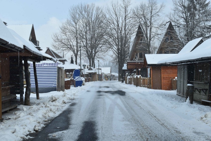 Koronawirus Zakopane. Gubałówka opustoszała, świeci totalnymi pustkami