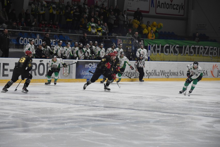 JKH GKS Jastrzębie po raz trzeci wygrał u siebie w play off...