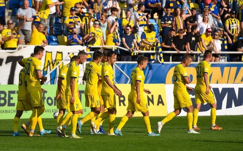 Fortuna 1. Liga. Oceny piłkarzy Arki Gdynia po remisie z Sandecją Nowy Sącz. Pechowy remis i błędna decyzja o cofnięciu, pomimo dobrej gry