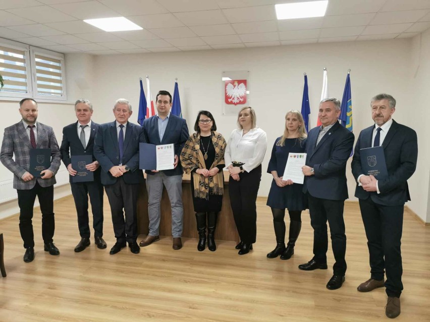 Podpisano porozumienie w sprawie budowy giełdy rolnej w Pińczowie