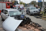 Groźny wypadek na feralnym skrzyżowaniu w Suchedniowie. Są utrudnienia w ruchu (ZDJĘCIA)
