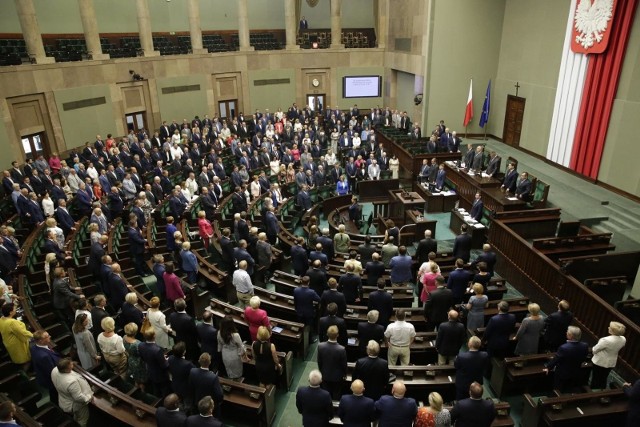 W ramach unijnego programu Polska może uzyskać, w formie dotacji i pożyczek, łącznie 57 mld euro w ciągu kilku lat.